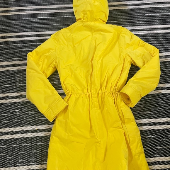 Ralph Lauren Maritime raincoat, size small (generous fit) warm canary yellow - Picture 4 of 15